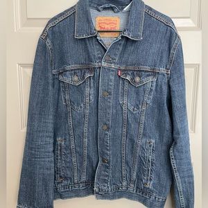 Levi’s Trucker Jacket